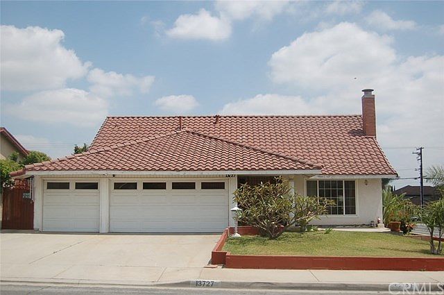 1st image of 13727 Benbrook Dr