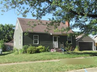 812 Campbell Ave, Waterloo, IA 50701