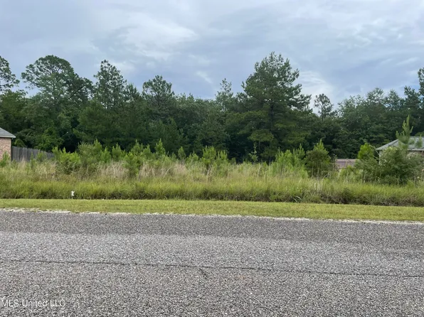 Stewart St, Saucier, MS 39574