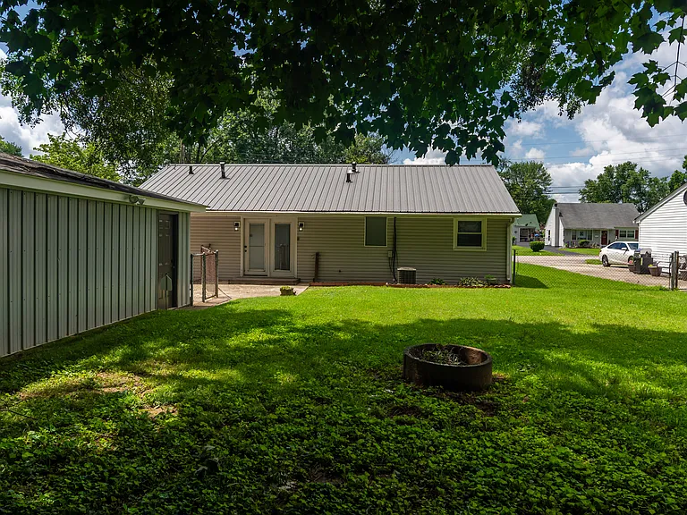 5407 Sir Barton Rd — Photo 4
