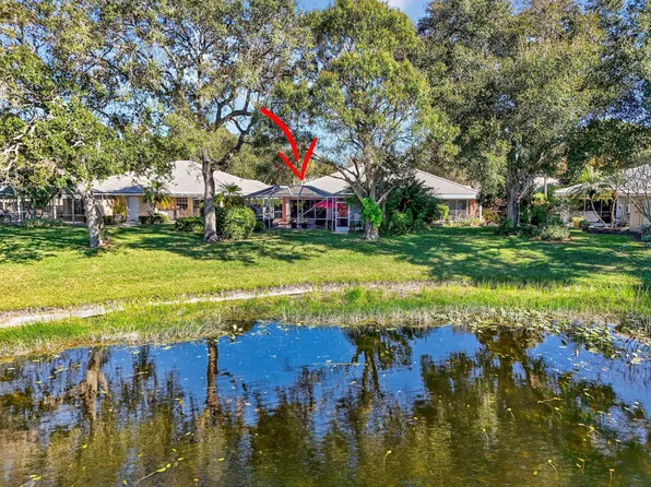 4153 Royal Oak Dr, Palm Beach Gardens, FL 33410