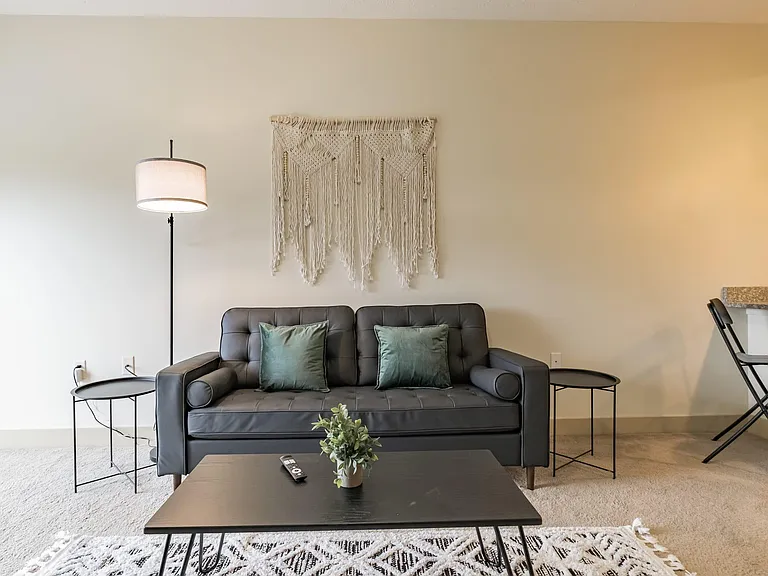Portal Place Apartments — Photo 13