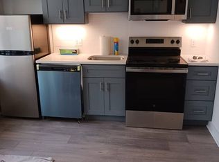 4404 Pine St #1, Philadelphia, PA 19104