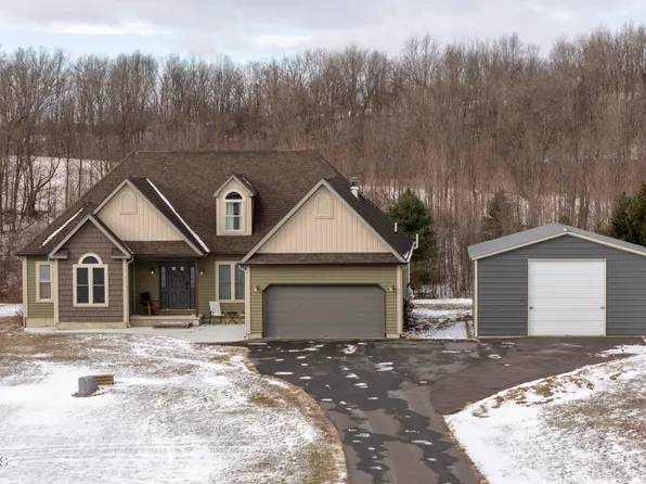 169 Gronczniak Road, Stillwater, NY 12170