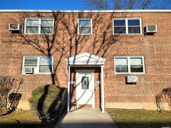88-25 Shore Parkway #24, Howard Beach, NY 11414