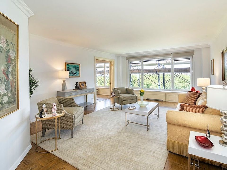 1st image of 1050 5th Ave APT 15D