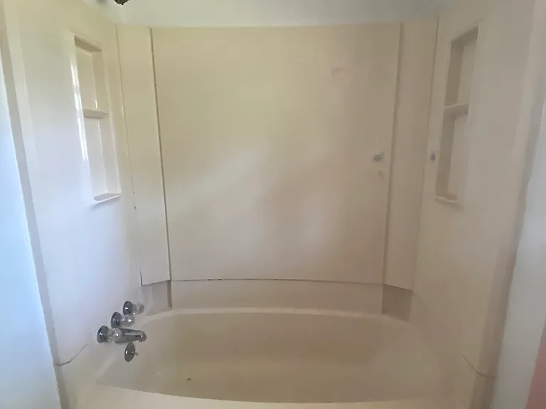 816 Gobin Dr — Photo 11