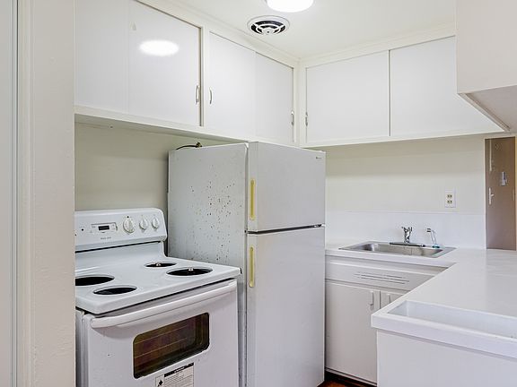 3rd image of 1320 14th Ave S #11317733