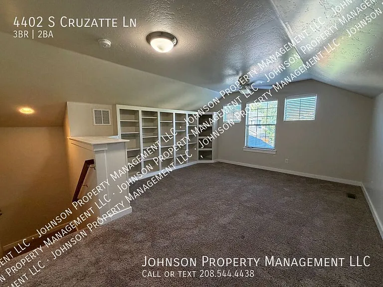4402 S Cruzatte Ln — Photo 8