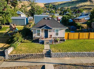 814 2nd St, Asotin, WA 99402