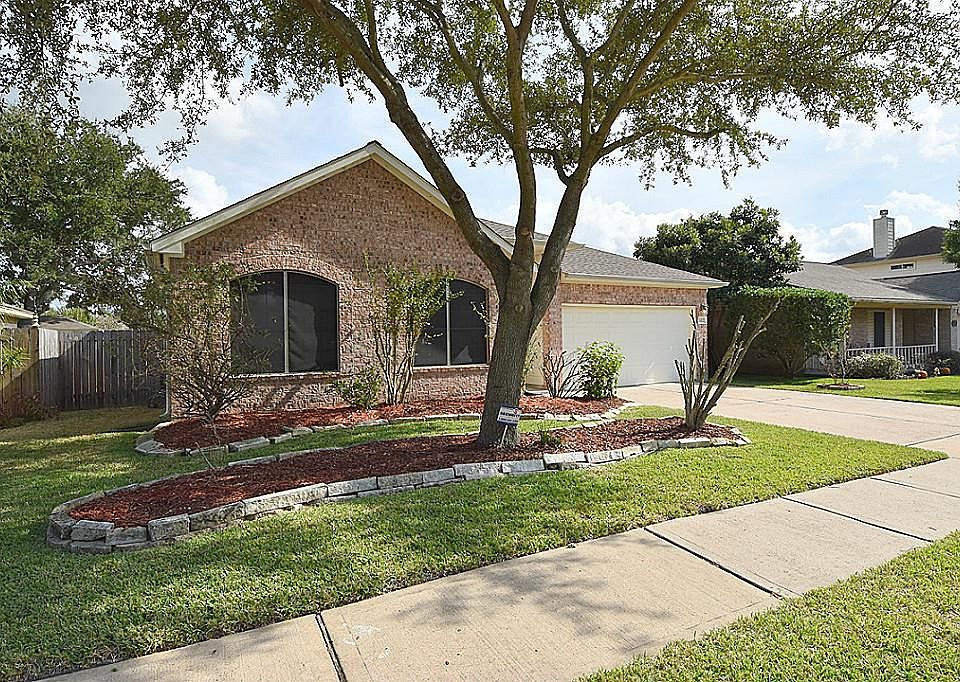 1st image of 14622 Plains River Dr