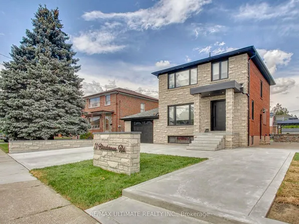 11 Blandorman Rd, Toronto, ON M6L 2L7