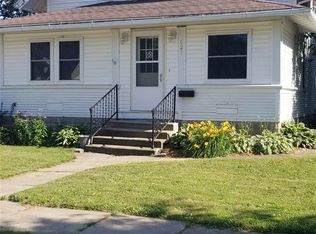 621 Gillette Ave, Cresco, IA 52136