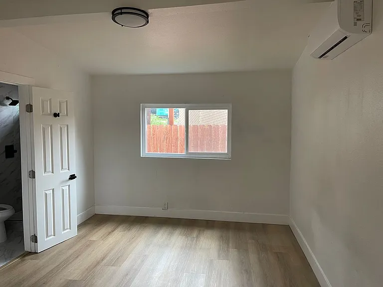 4251 College Ave #53 — Photo 4