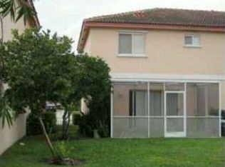 20850 NW 3rd Ct, Pembroke Pines, FL 33029