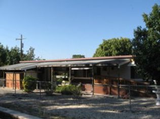 27 W Sunset Dr, Kerrville, TX 78028