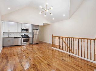 12915 135th St, South Ozone Park, NY 11420