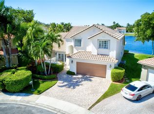 1137 Laguna Springs Dr, Weston, FL 33326