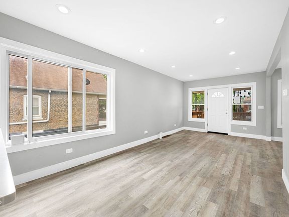 5th image of 5611 S Fairfield Ave