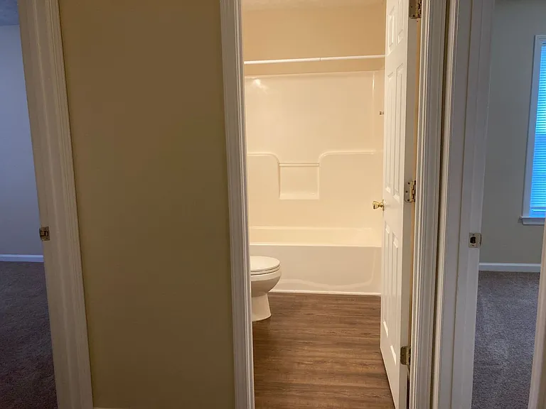 109 Kestrel Ct — Photo 14