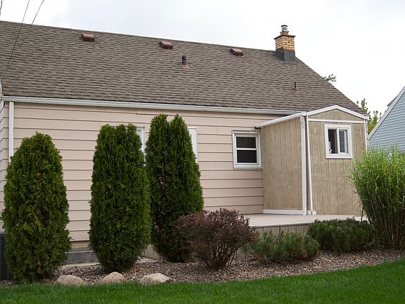 3rd image of 79 Beale Ave