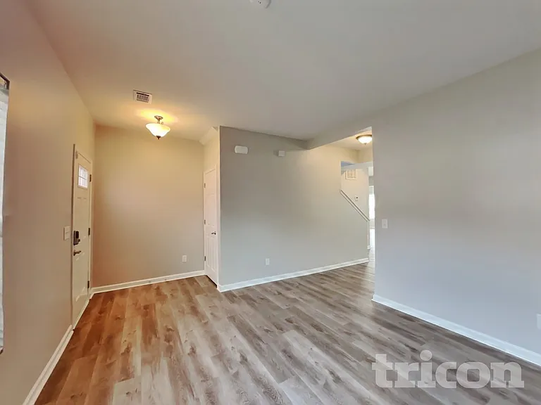 2640 Jordan Ridge Dr — Photo 19