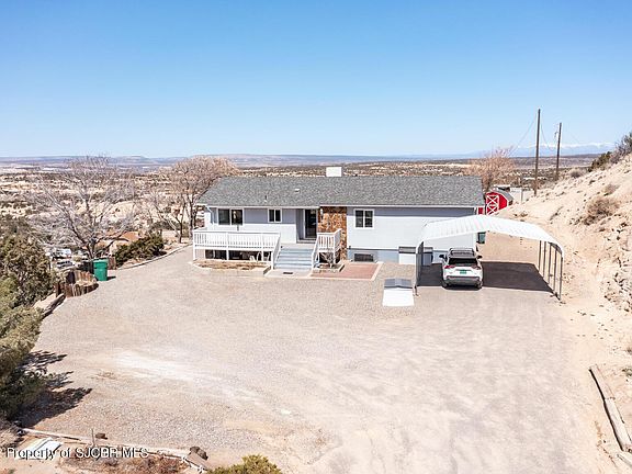 3rd image of 5770 Hood Mesa Trl