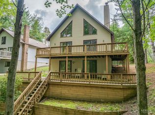 6896 S Forest Lake Dr, Alger, MI 48610