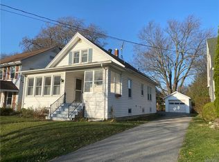 19 Woodrow Rd, Batavia, NY 14020