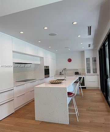 5th image of 50 NE 49th St