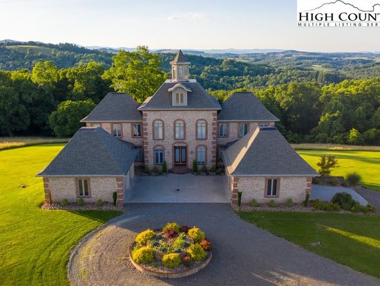 203 Fox Run Ln Sparta Nc 28675 Zillow