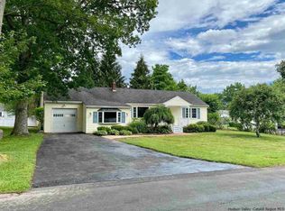 1122 Dalewood St, Kingston, NY 12401
