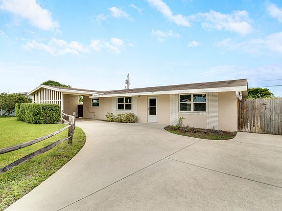 3rd image of 1362 Berkshire Drive