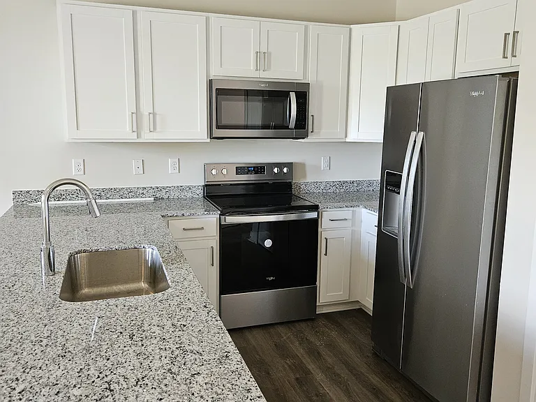 17 Wilson Dr — Photo 8