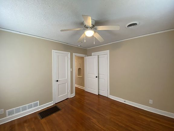 5th image of 1598 N Michelle Cir