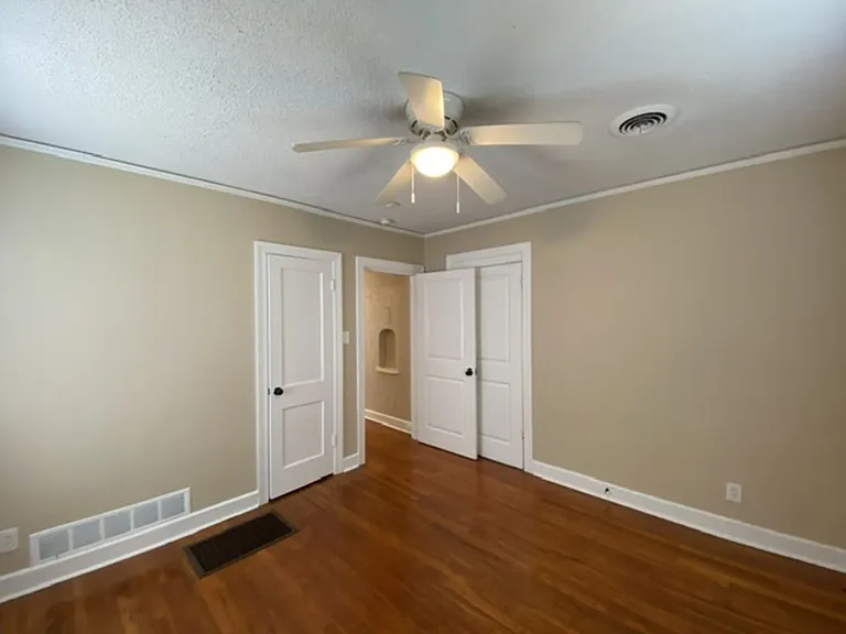 1598 N Michelle Cir — Photo 5