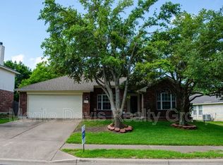 212 Grand Isle Dr, Round Rock, TX 78665