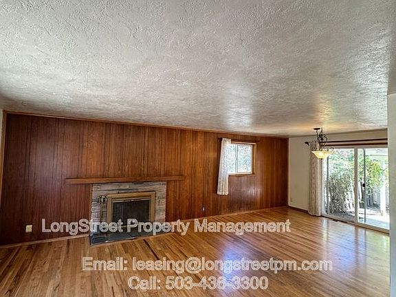 3rd image of 720 SW 53rd St