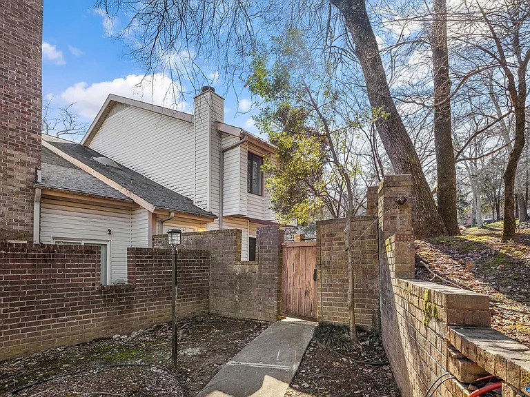 1320 Julia St NW — Photo 21