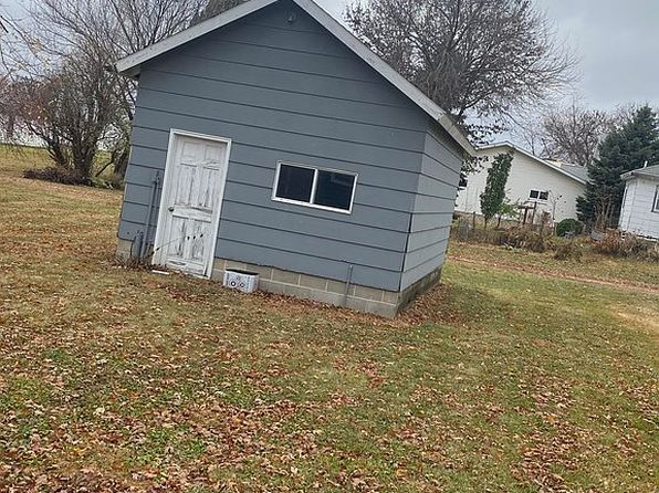 440 Birch Ave, Westbrook, MN 56183