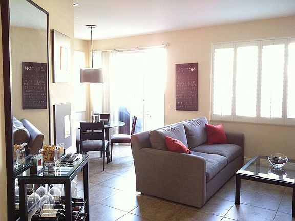 4th image of 25 Amador Way