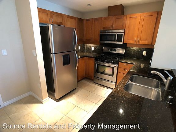 3rd image of 475 Redwood St Unit 103