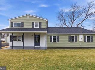 42264 Ridge Rd, Mechanicsville, MD 20659