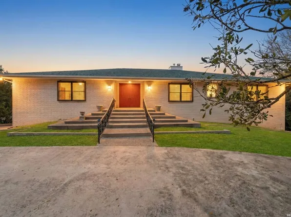 85 Mission, New Braunfels, TX 78130