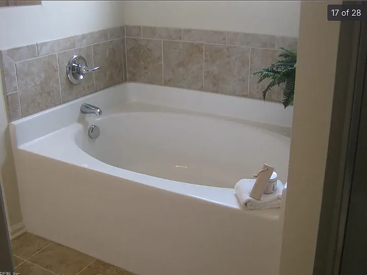 239 Twilley St — Photo 12