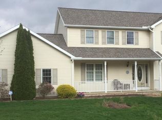 52 Valley Green Dr, Danville, PA 17821