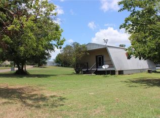 405 S Cleveland, Meridian, TX 76665