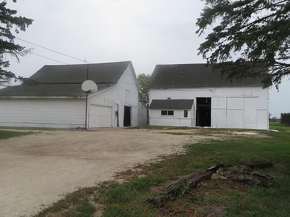 3rd image of 15412 W South St