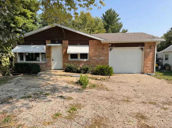 223 Avenue E, Rock Falls, IL 61071