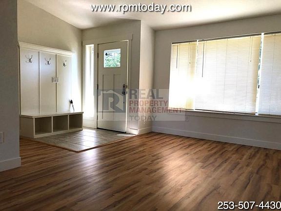 4th image of 8411 191st St E